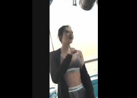 돈많은 재벌남의 모델 여친